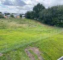 Grünfläche zu verpachten - 200,00&nbsp;EUR Kaltmiete, ca.&nbsp; 0,00&nbsp;m&sup2; in Reinfeld (Holstein) (PLZ: 23858)