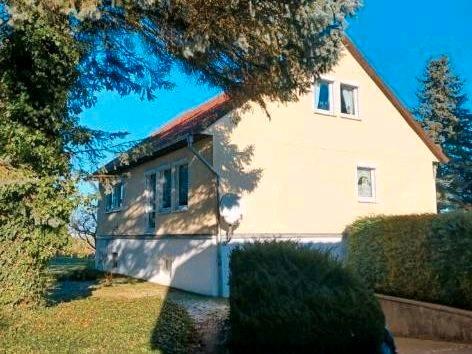 Foto - Einfamilienhaus mit grossem Garten in ruhiger Lage in Seenähe