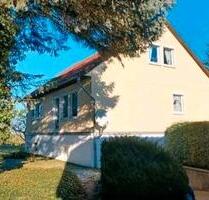 Einfamilienhaus mit grossem Garten in ruhiger Lage in Seenähe - Lindetal