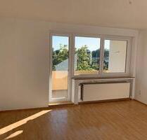 4-Zimmer DG-Wohnung - 750,00&nbsp;EUR Kaltmiete, ca.&nbsp; 94,00&nbsp;m&sup2; in Bremen (PLZ: 28259) Huchting