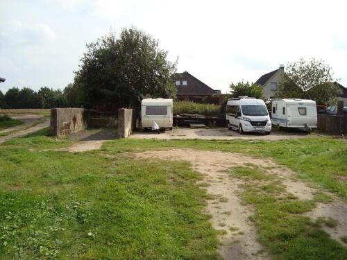 Foto - Außenstellplatz auf Resthofgelände ab sofort frei