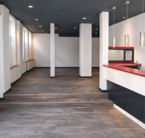 Gewerbefläche Ladenlokal in Mühlhausen Innenstadt – 120 m² – Top Lage – ideal für Einzelhandel, Friseur, Büro oder Sportwetten - Mühlhausen (Thüringen)