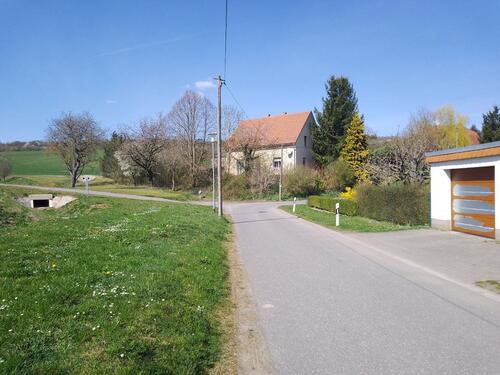 Foto - Sanierungsbedürftiges Haus in Pölsfeld, Ortsrandlage