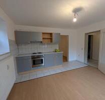 Gemütliche 1,5-Zi.-Souterrainwohnung mit EBK & Stellplatz - Attenkirchen