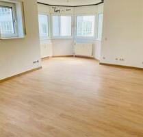 Moderne 2-Zimmer-Wohnung mit Wintergarten in ruhiger Lage - Regensburg Ganghofersiedlung