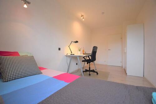 Foto - 4-Zimmer-Wohnung in Porz - 1.200,00&nbsp;EUR Kaltmiete, ca.&nbsp; 85,00&nbsp;m&sup2;