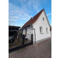 Einfamilienhaus mit Garten und Entwicklungspotential - Eggenstein-Leopoldshafen