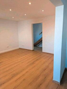 Foto - helle 5,5 Zimmer Wohnung neu renoviert zwei Bäder Einbauküche