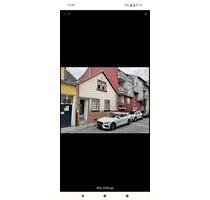 Haus 7 Zimmer zu vermieten - 1.900,00 EUR Kaltmiete, in Ludwigshafen am Rhein (PLZ: 67067) Rheingönheim