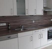 Stilvolle, neuwertige 3-Zimmer-Wohnung mit Balkon und Einbauküche - Ingolstadt