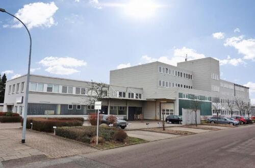 Foto - Büro-und Gewerbefläche - 990,00 EUR Kaltmiete, ca.  102,00 m²