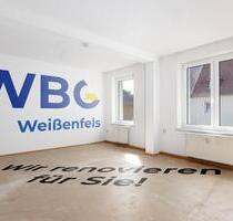 Großzügige 2-Raum-Wohnung mit Loft-Charakter – wird frisch für Sie hergerichtet! - Weißenfels