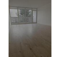 Helle 2-Zimmer-Maisonette-Wohnung mit Balkon in attraktiver Lage - Aachen Eilendorf