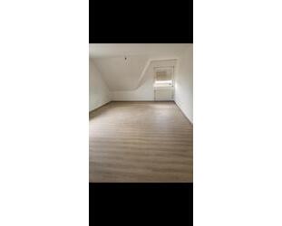 6-Zimmer Wohnung mit Balkon - 900,00&nbsp;EUR Kaltmiete, ca.&nbsp; 150,00&nbsp;m&sup2; in Fürstenau (PLZ: 49584)