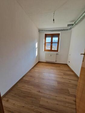 Foto - 3 Zimmer Terrassenwohnung zur Miete in Essing