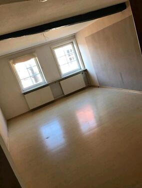 Foto - Wohnung 3 ZimmerKücheBad - 750,00&nbsp;EUR Kaltmiete, ca.&nbsp; 95,00&nbsp;m&sup2;
