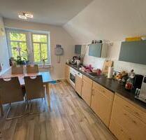 Attraktive 3-Zimmer-Dachgeschosswohnung in ruhiger, grüner Lage – - Stolpen