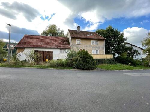 Foto - Haus in Eckarts zu verkaufen - 60.000,00&nbsp;EUR Kaufpreis, ca.&nbsp; 200,00&nbsp;m&sup2;