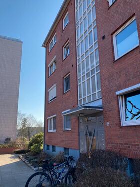 Foto - Attraktive 4-Zimmer Whg. mit Südbalkon, Tiefgarage & Wellness
