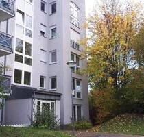 2-Zi-Whg mit Balkon Ortsrandlage Wohnen im Grünen - Leonberg