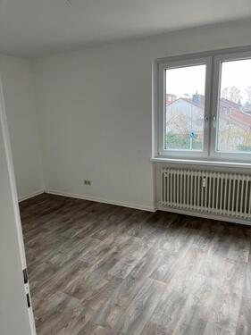 Foto - Helle 4-Zimmer Mietwohnung - 1.034,00&nbsp;EUR Kaltmiete, ca.&nbsp; 94,00&nbsp;m&sup2;