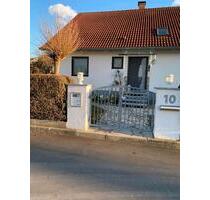 Ebenweiler Schöne 2,5 Zimmer Dachgeschosswohnung ab 01.03.26 - Weingarten