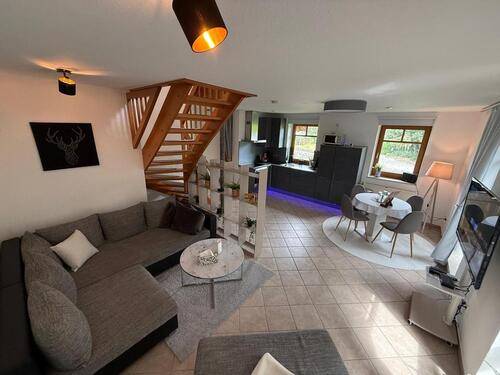 Foto - Neu & voll möbliert: Maisonette-Wohnung (Kurzzeitmiete möglich)
