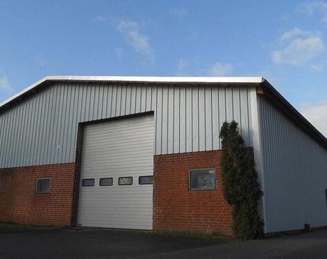 Foto - Halle Kalthalle Lager Warenlager am Stadtrand von Hamburg