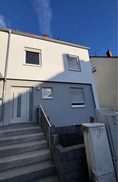 Foto - Doppelhaushälfte zu vermieten - 2.200,00 EUR Kaltmiete,