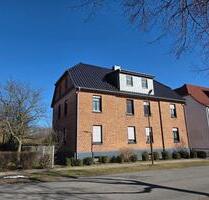 Exklusives Mehrfamilienhaus mit 5,5 % Rendite in Osterburg - Osterburg (Altmark)