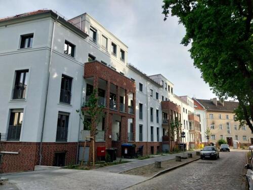Foto - Helle, ruhige 2-Zimmer-Wohnung mit Balkon in Karlshorst