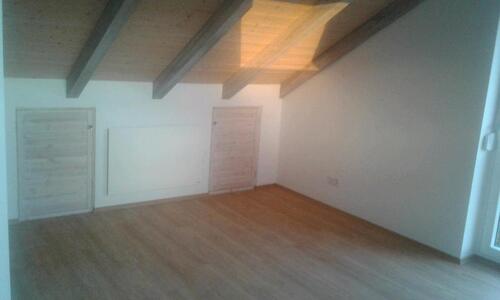 Foto - 1 Zimmer Dachgeschoßwohnung zur Miete in Weisendorf