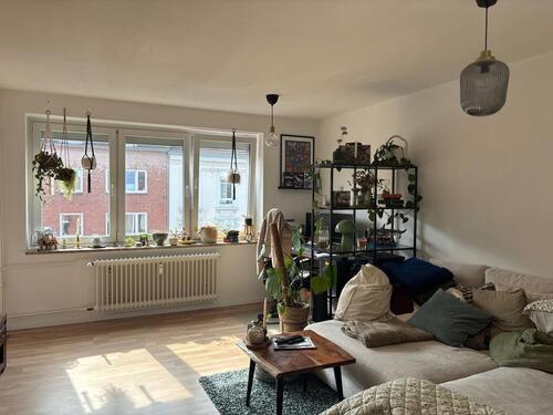 Foto - Sanierte 2-Zimmer-Wohnung Stadt EBK, Balkon, Aufzug, Wanne