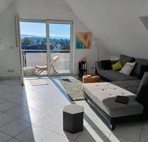 Hübsche Dachgeschoss-Wohnung für 1 Person - Großkrotzenburg