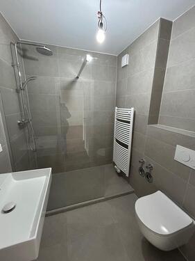 Foto - Schicke 3 Zimmerwohnung mit Balkon ( ohne Einbauküche )