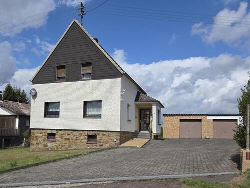 Foto - “HIER IST ALLES MÖGLICH“ Einfamilienhaus auf 2.727 qm Grundstück