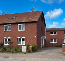 Charmante 2-Zimmer-Dachgeschosswohnung in Essehof - Lehre
