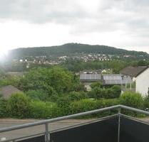 Hameln, 3 Zi, 1.OG, EBK möglich, Balkon, 73 m², mit Fernblick am Ohrberg