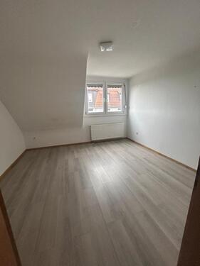 Foto - Dachgeschoss Wohnung 2ZKB TOP Lage ruhiges Haus Neunkirchen