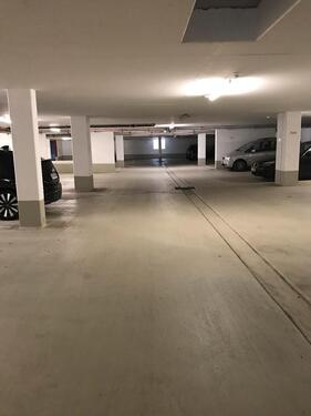 Foto - Tiefgarage - 89,00&nbsp;EUR Miete,
