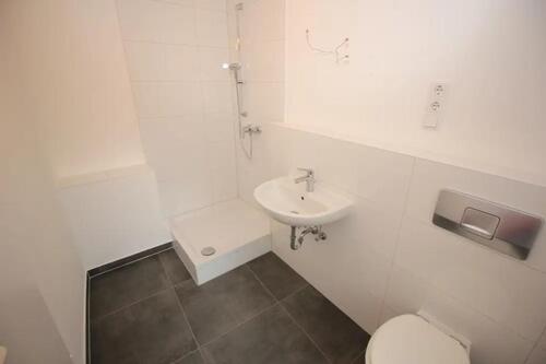 Foto - 6 Zimmer Einfamilienhaus zur Miete in Friedberg (Hessen)