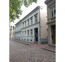 1 Raum Wohnung Zentrum - 231,00&nbsp;EUR Kaltmiete, ca.&nbsp; 33,00&nbsp;m&sup2; in Güstrow (PLZ: 18273)