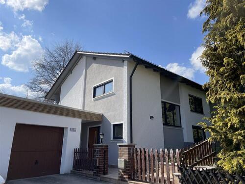 Foto - Gehoben ausgestattete DHH in ruhiger Lage mit Garten