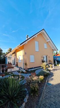 Foto - Großzügiges freistehendes Einfamilienhaus
