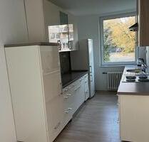 Vollständig renovierte Wohnung mit Balkon und Einbauküche - Detmold Hakedahl