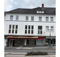 Ladenlokal in Warstein - 1.100,00 EUR Kaltmiete, in Warstein (PLZ: 59581)