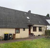 Charmante Doppelhaushälfte - 1.600,00 EUR Kaltmiete, in Quickborn (PLZ: 25451)