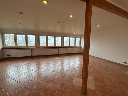 Foto - Schöne 2 Zimmer Wohnung mit EBK,Stellplatz und Blick über Felder