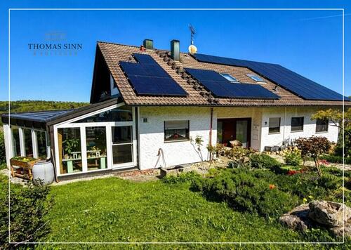 Foto - Wohnen im Grünen: Dachgeschosswohnung mit zwei Balkonen in Prevorst