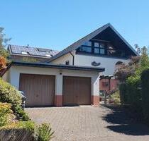 Großzügiges Einfamilienhaus in Feldrandlage mit Panoramablick - Hünfelden